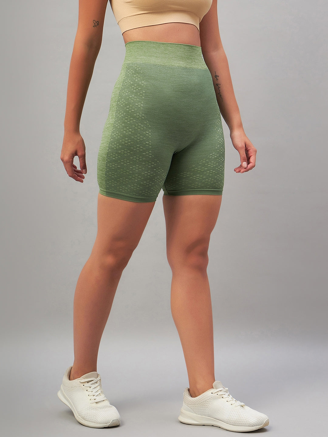 Seamless skinny Fit Sports Shorts Green