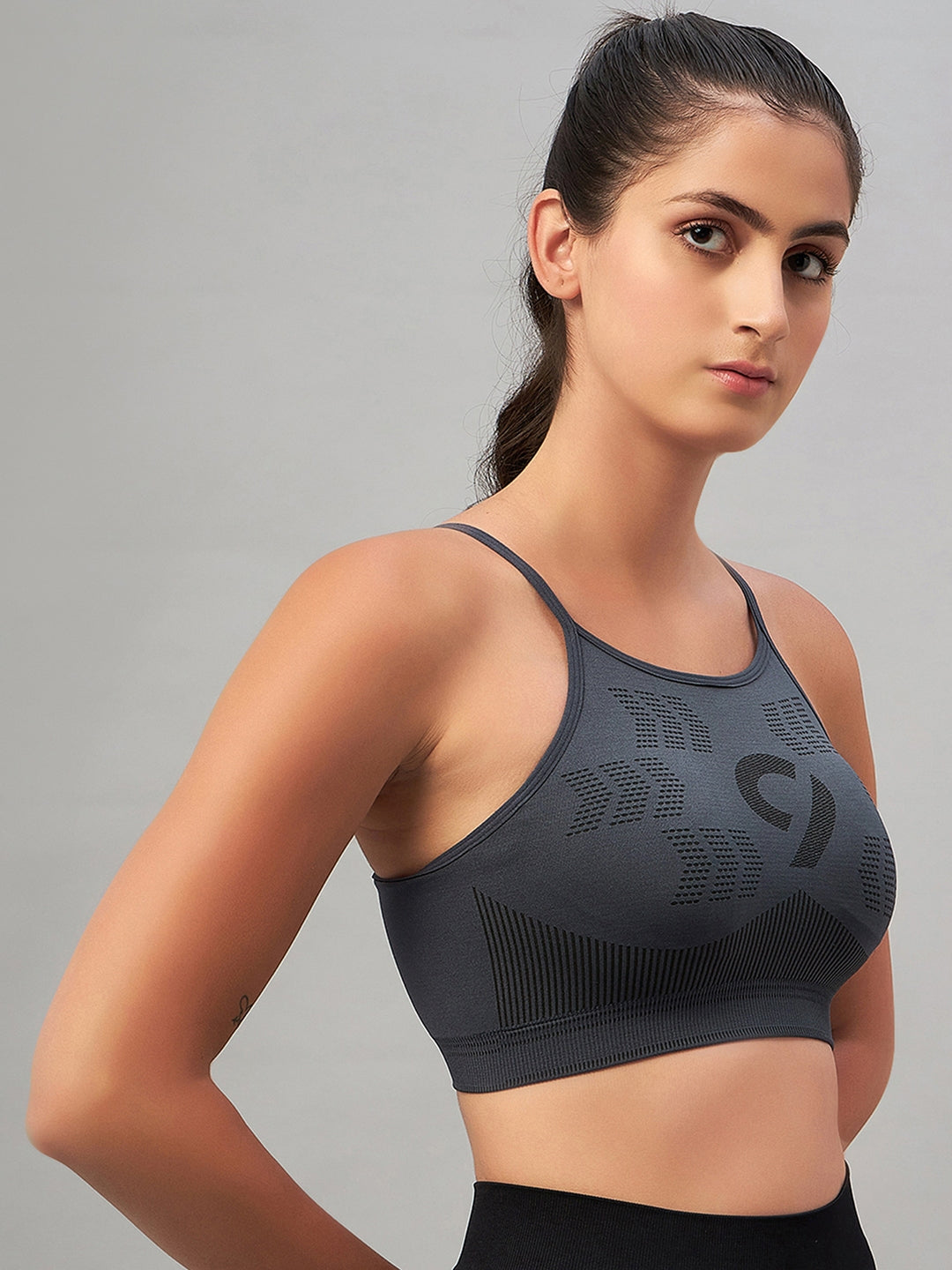 Seamless Low Impact Sports Bra with removable pads