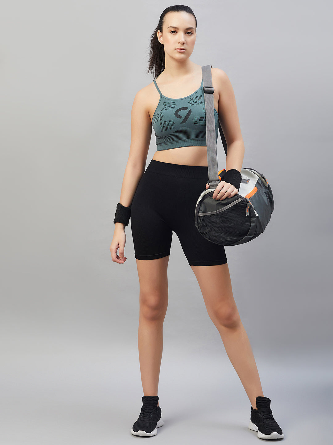 Seamless Low Impact Sports Bra with removable pads