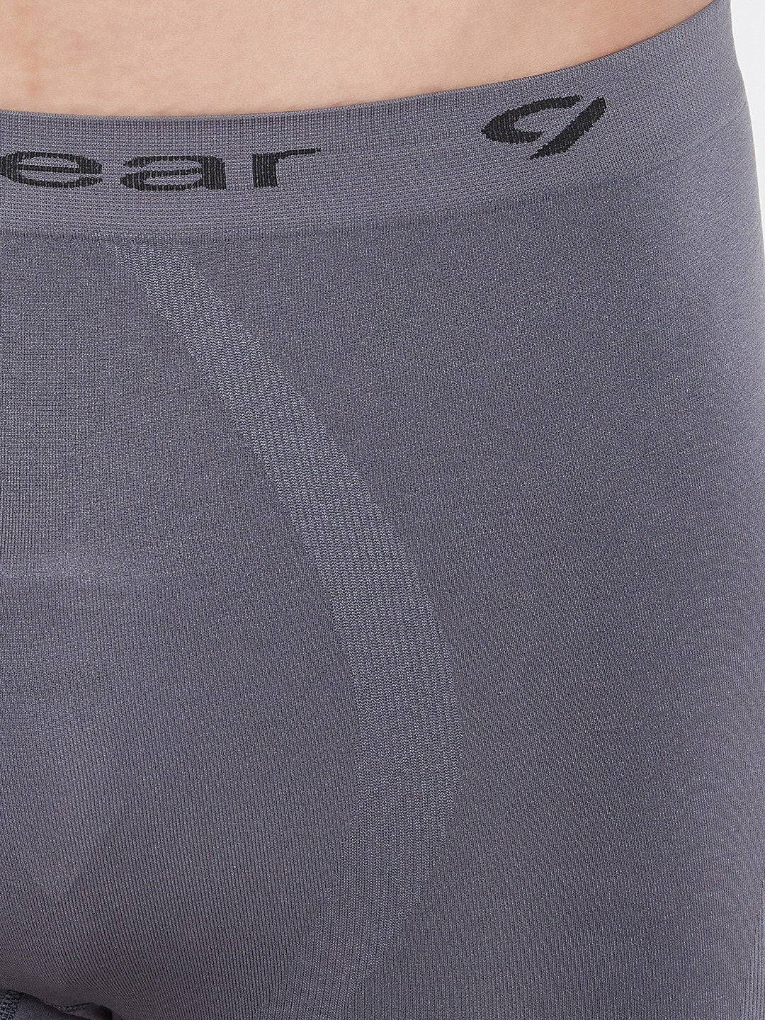 Seamless Trunk Solid with Moisture wicking technology