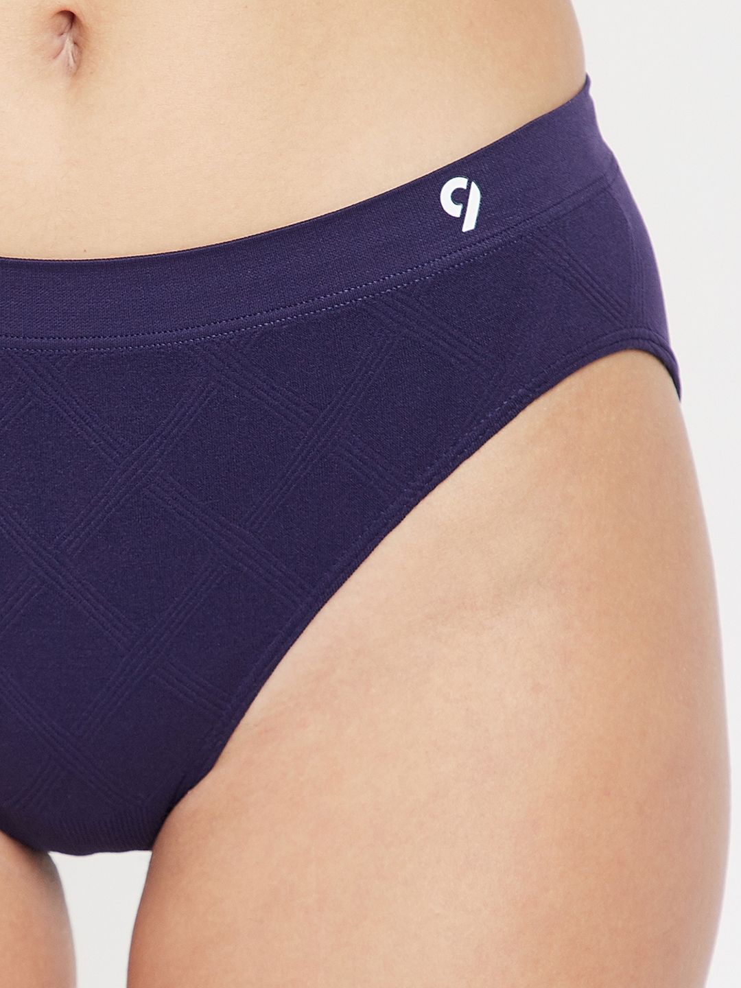 Seamless Solid Mid Waist Women's Panty