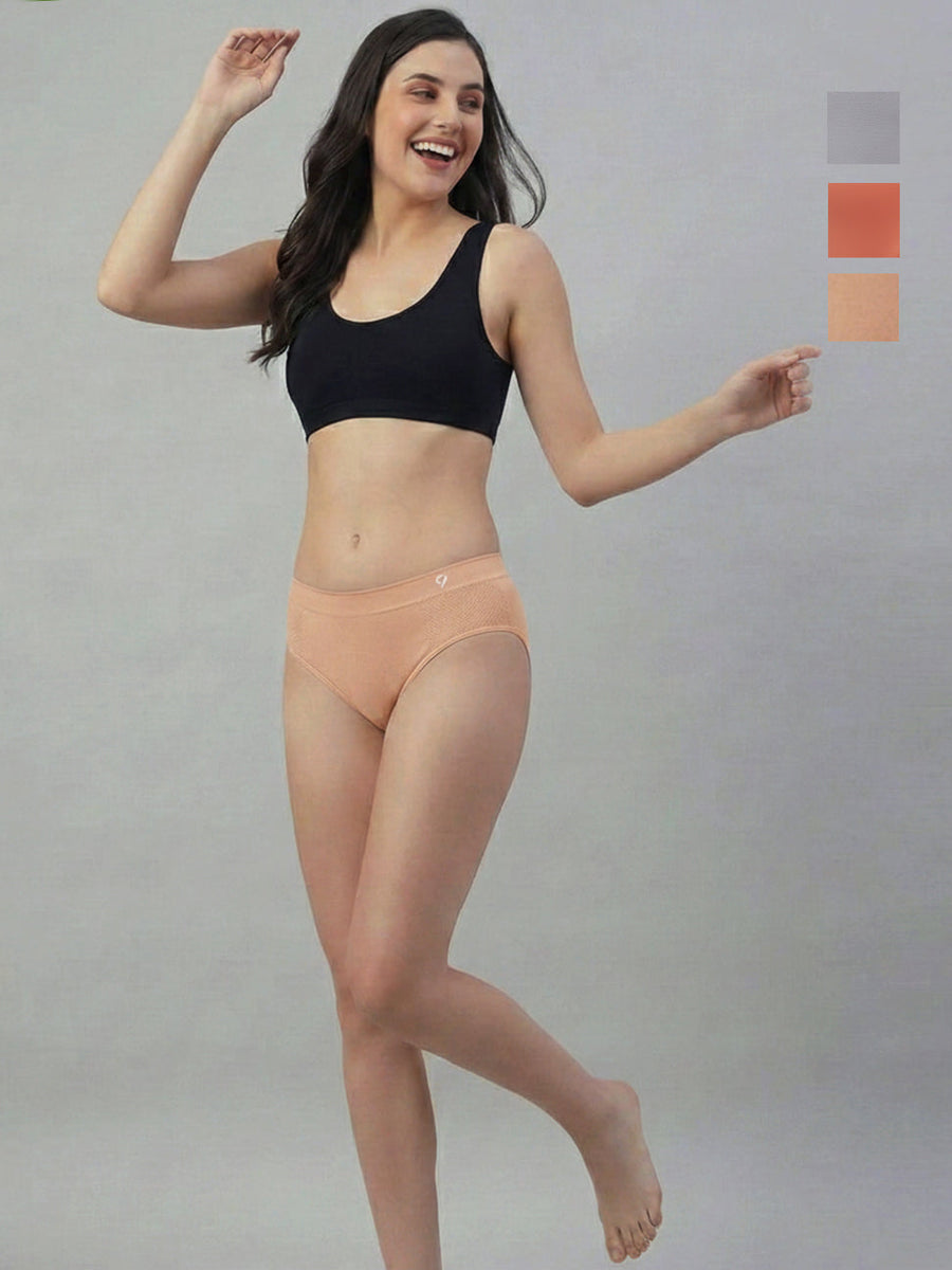 Women Seamless Mid-Rise Soft &Breathable Briefs(Pack Of 3)