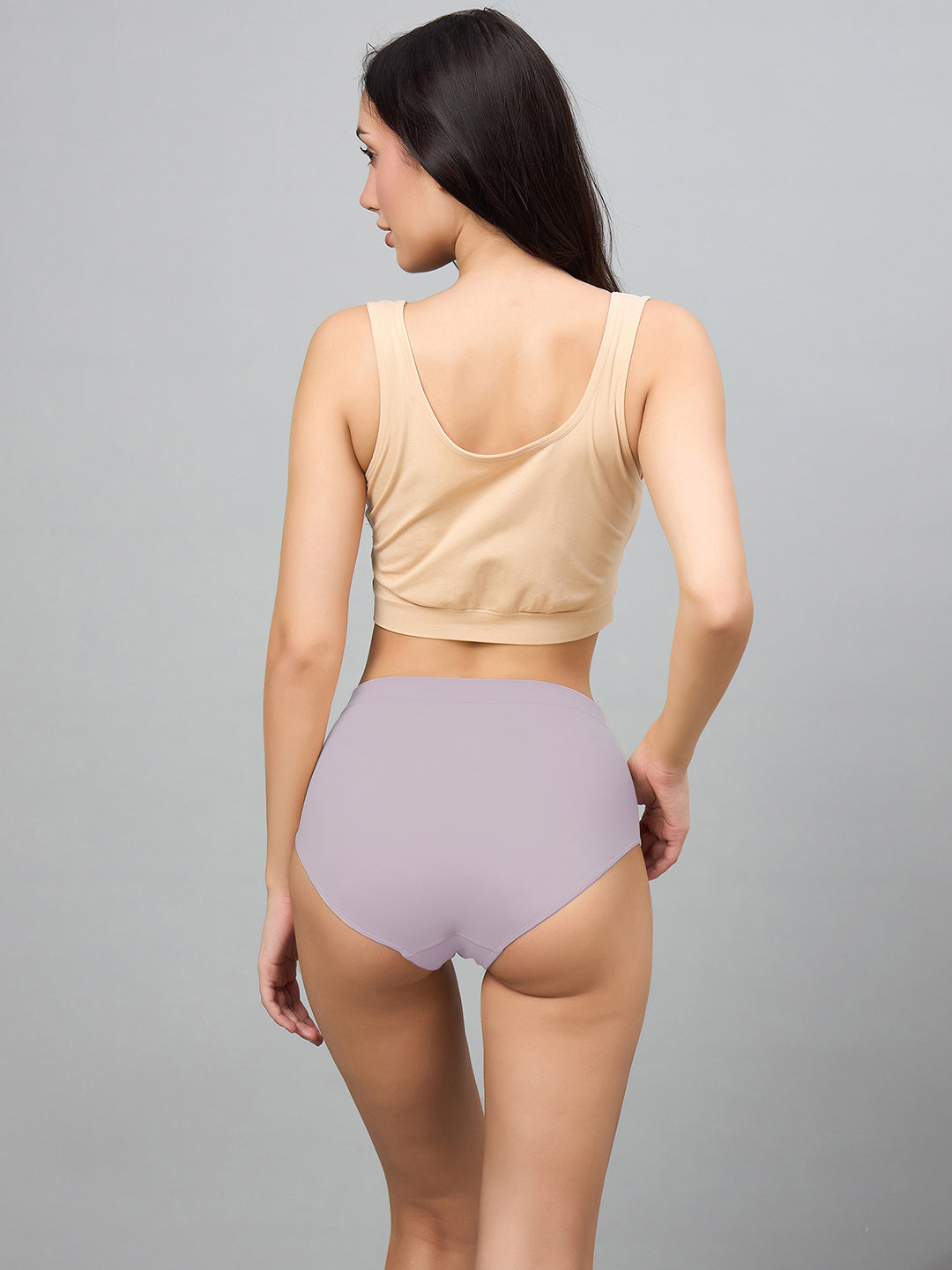 Seamless Women’s High-Rise Soft & Lightweight Hipster Briefs (Pack of 3)