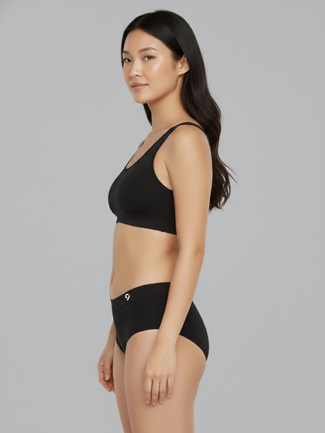 Women Seamless Mid-Rise Lightweight & Breathable Briefs (Pack Of 3)