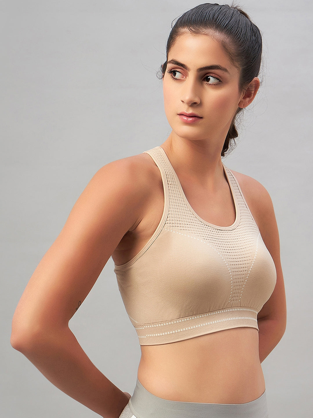 Seamless Women's Active Sports Bra with Pads