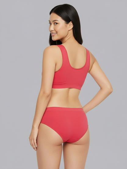 Women Seamless Mid-Rise Lightweight & Breathable Briefs (Pack Of 3)