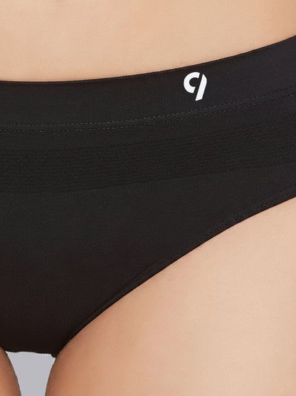 Women Seamless Mid-Rise Lightweight & Breathable Briefs (Pack Of 3)