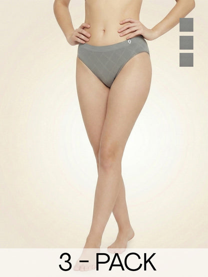 Women’s Seamless Ultra Soft & Breathable Mid Rise Panties (Pack Of 3)