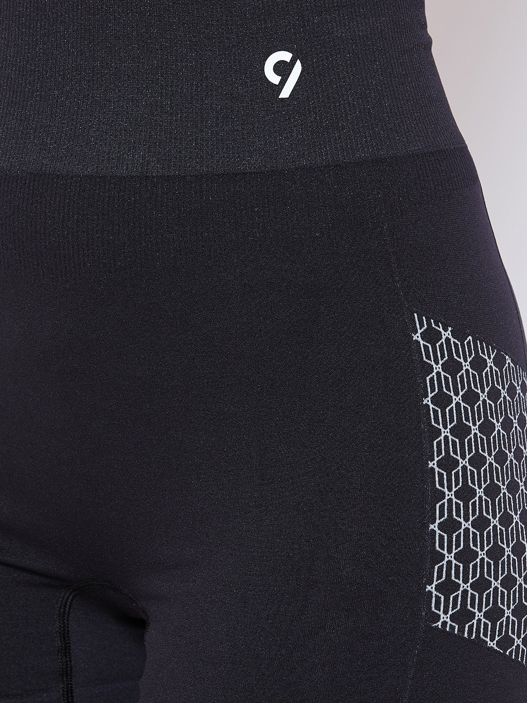 Seamless Cloud comfort FlexFit Sports Shorts