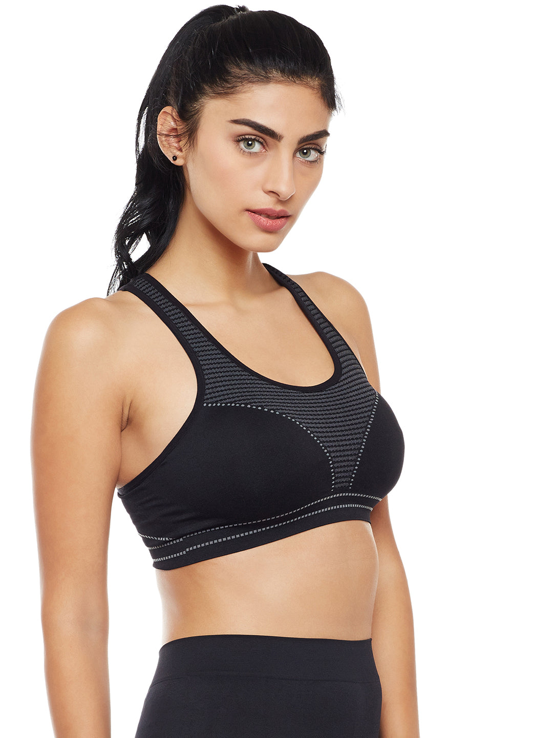 Seamless Women's Active Sports Bra with Pads