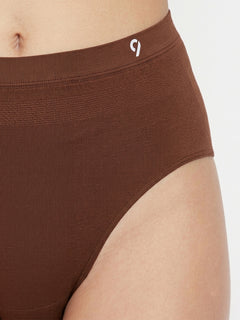 Women Pack of 3 Seamless High-Rise Sweat Absorbing Hipsters Briefs