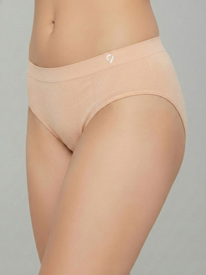Women Seamless Mid-Rise Soft &Breathable Briefs(Pack Of 3)
