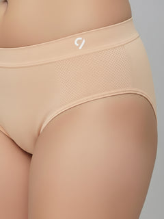 Women Seamless Mid-Rise Soft &Breathable Briefs(Pack Of 3)
