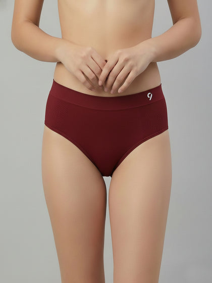 Women Seamless Mid-Rise Soft & Breathable Briefs(Pack Of 3)